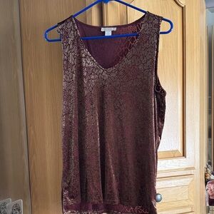 Chic Sleeveless Maroon Tank Top